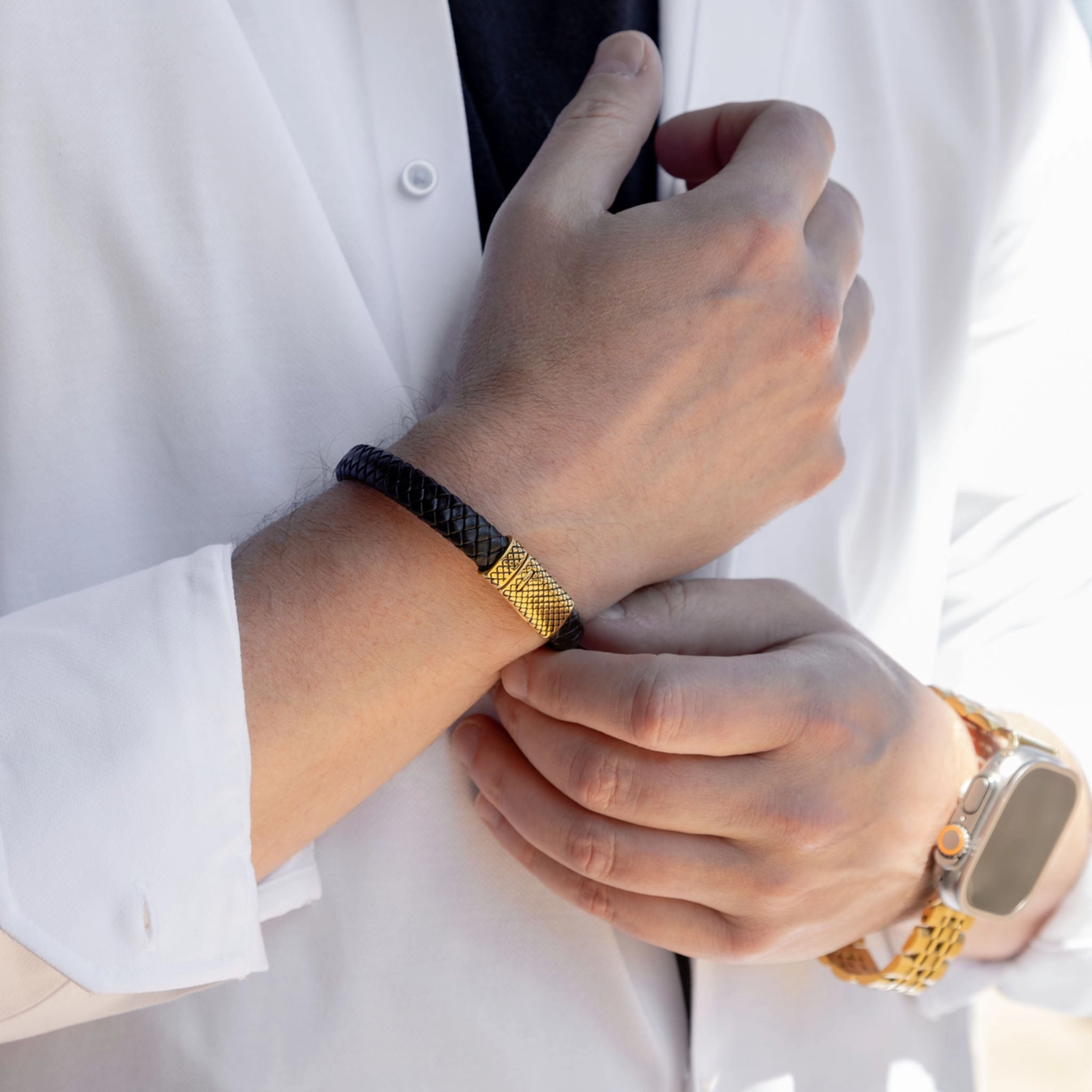 18K Gold Stainless Steel Leather Metal Clasp Mens Bracelet